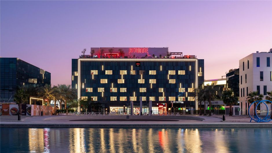 Radisson Red Dubai Silicon Oasis Exterior