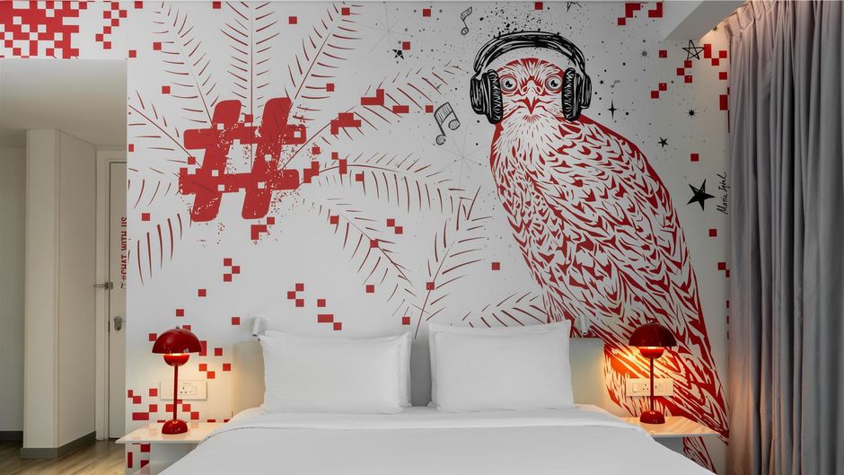 Radisson Red Dubai Silicon Oasis Room
