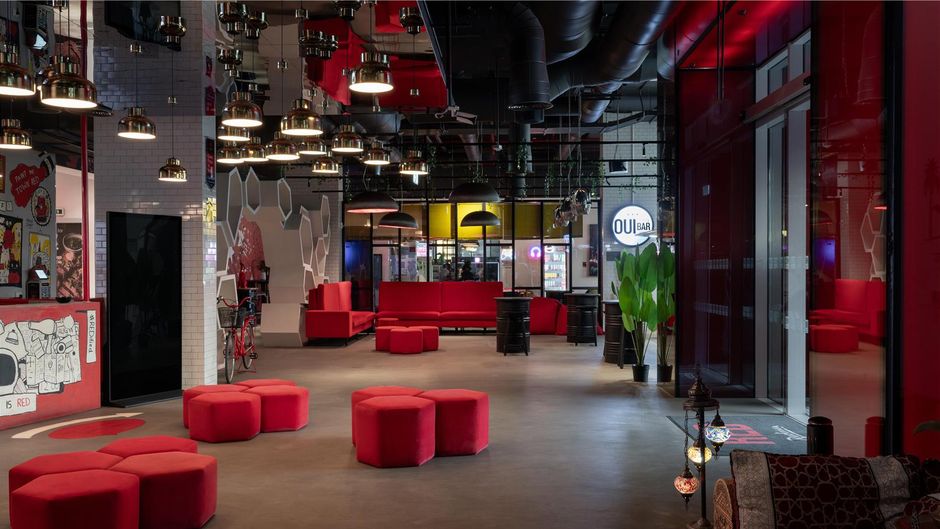 Radisson Red Dubai Silicon Oasis Lobby