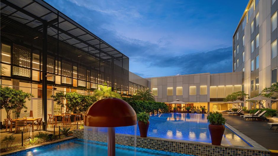 Radisson Lampung Kedaton Pool