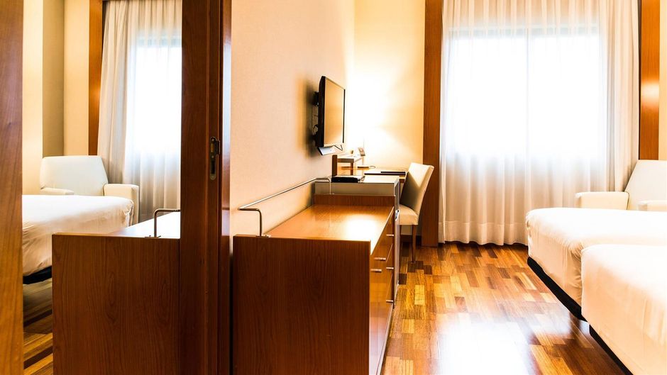 Sercotel AB Rivas Room