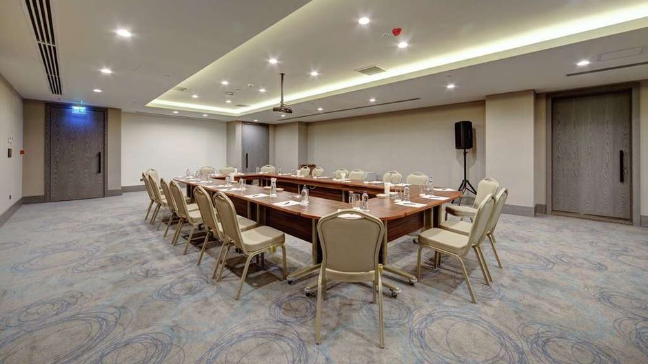 DoubleTree by Hilton Adana Meeting