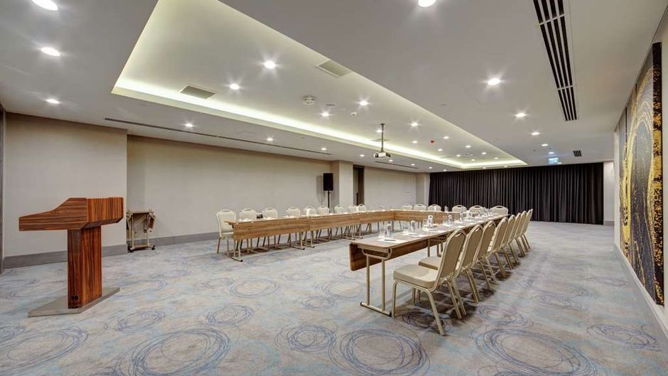 DoubleTree by Hilton Adana Meeting