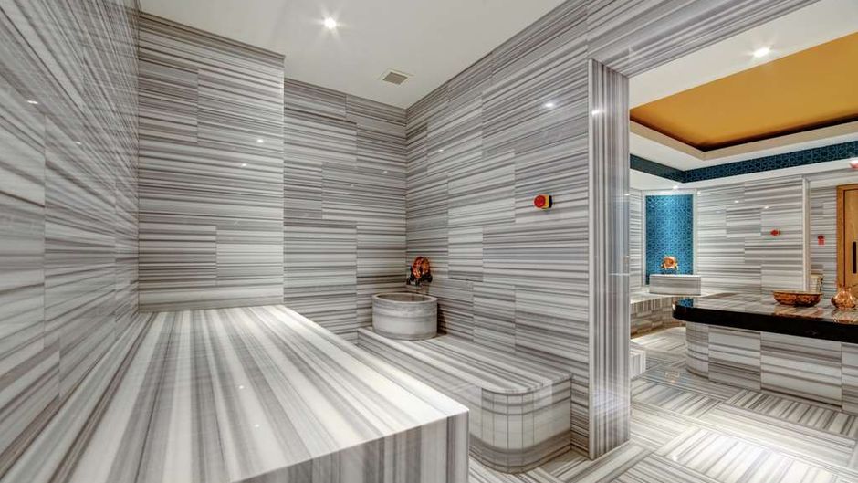 DoubleTree by Hilton Adana Spa