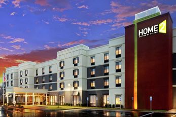 Home2 Suites Long Island Brookhaven
