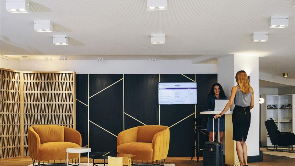 Mercure Marseille Canebiere Exterior