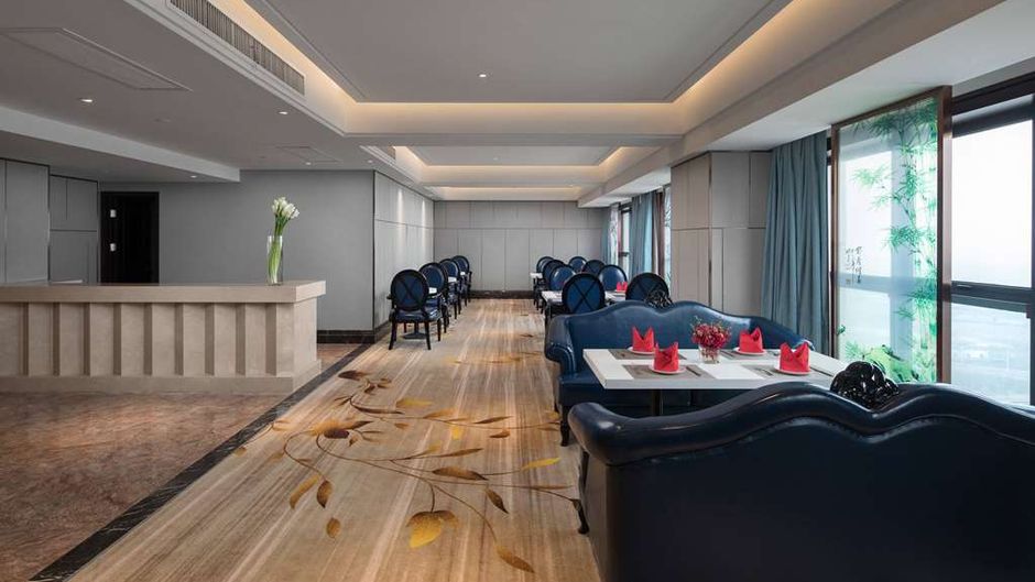 Ramada by Wyndham Wuhan North Restaurant