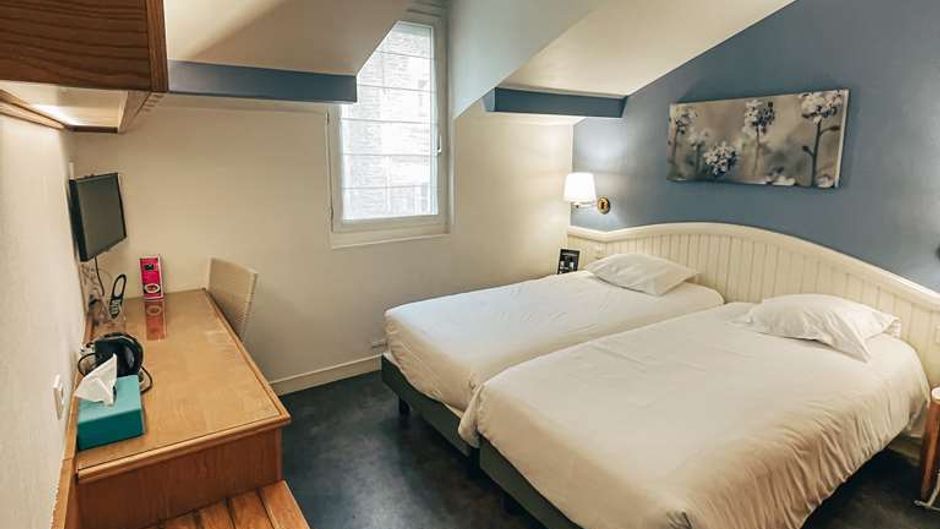 Garden Hotel Room