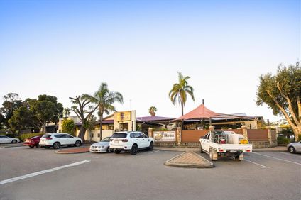 Nightcap at Wanneroo Tavern
