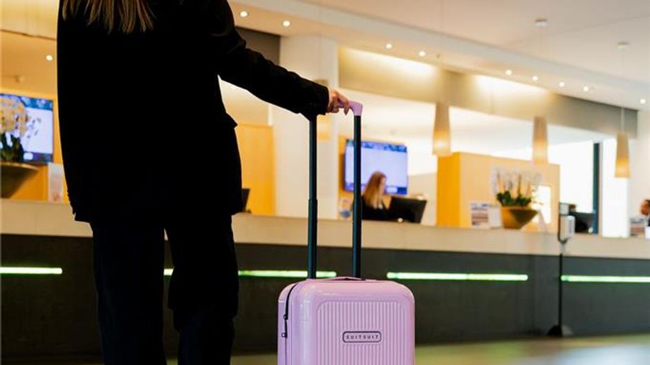 Steigenberger Airport Hotel Lobby