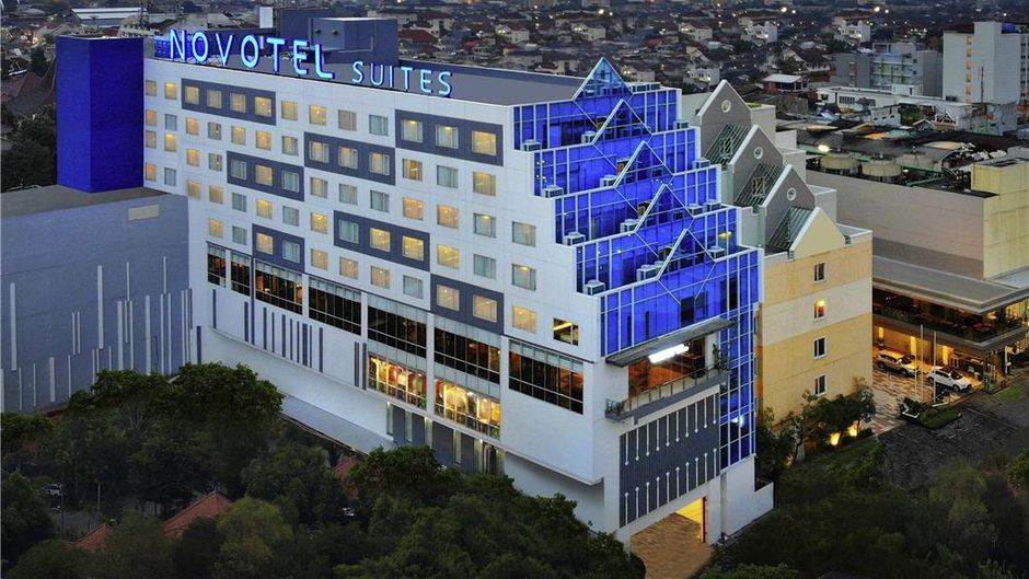 Novotel Suites Yogyakarta Malioboro Exterior