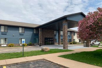 AmericInn by Wyndham Prairie du Chien