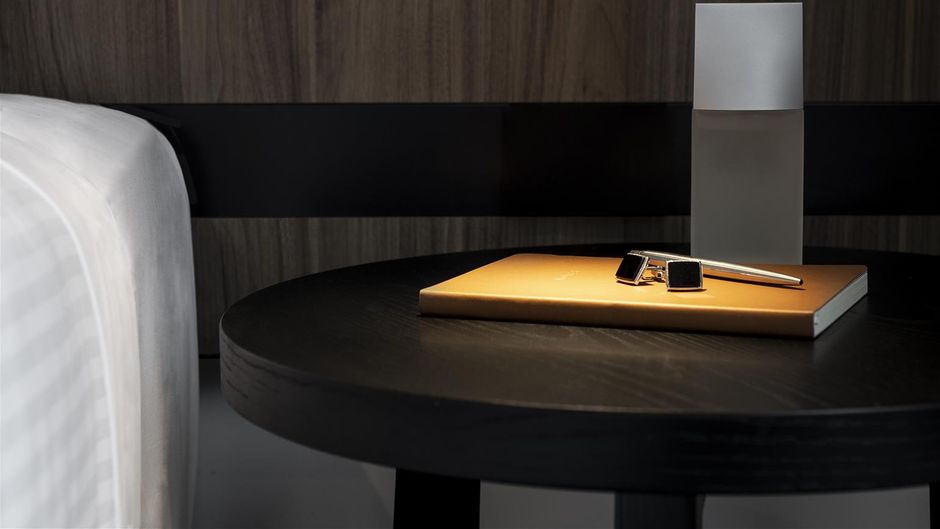 Adina Apartment Hotel Melbourne Suite