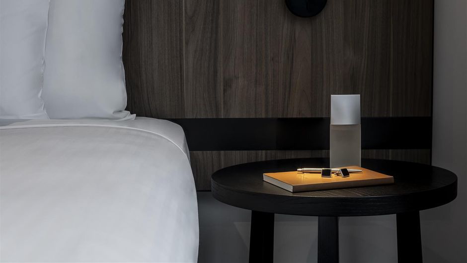 Adina Apartment Hotel Melbourne Suite