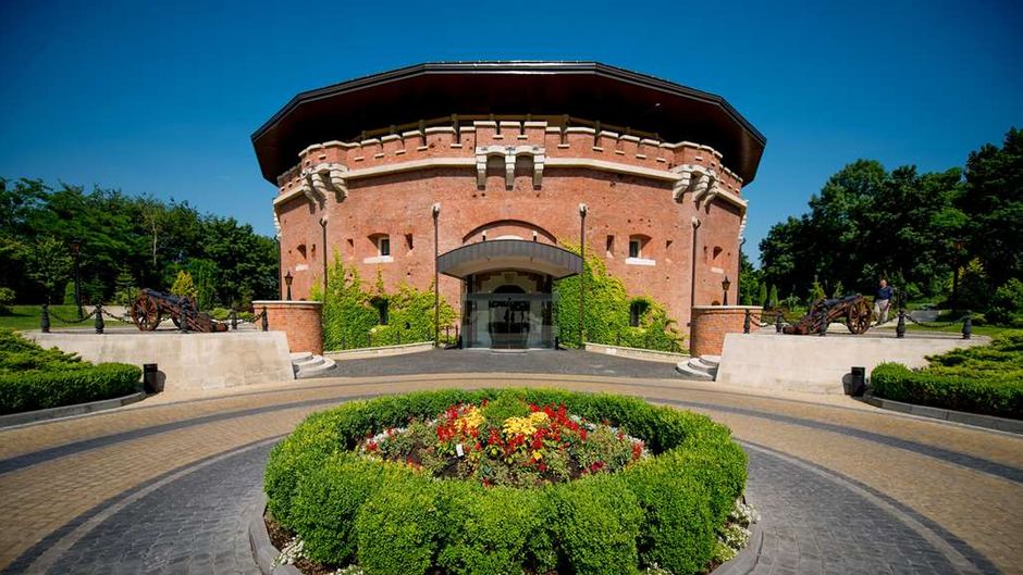 Citadel Inn Hotel & Resort Exterior