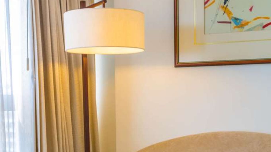 Discovery Suites Manila Room
