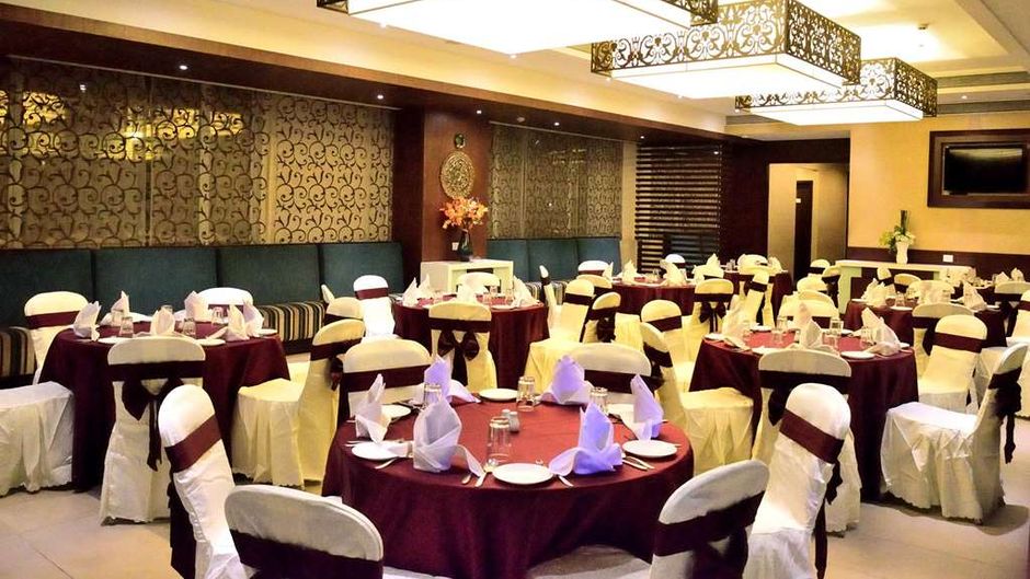 Express Inn Nashik Restaurant