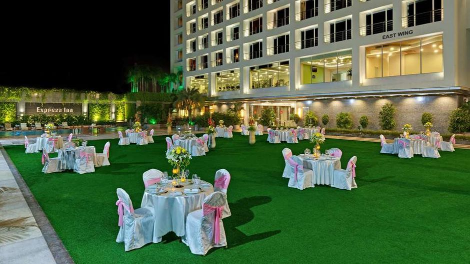 Express Inn Nashik Restaurant