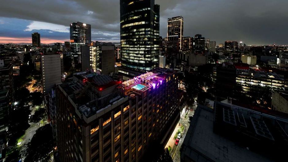 Hotel Galeria Plaza Reforma Exterior