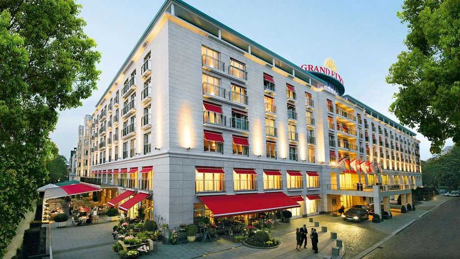 Grand Elysee Hotel Hamburg Exterior