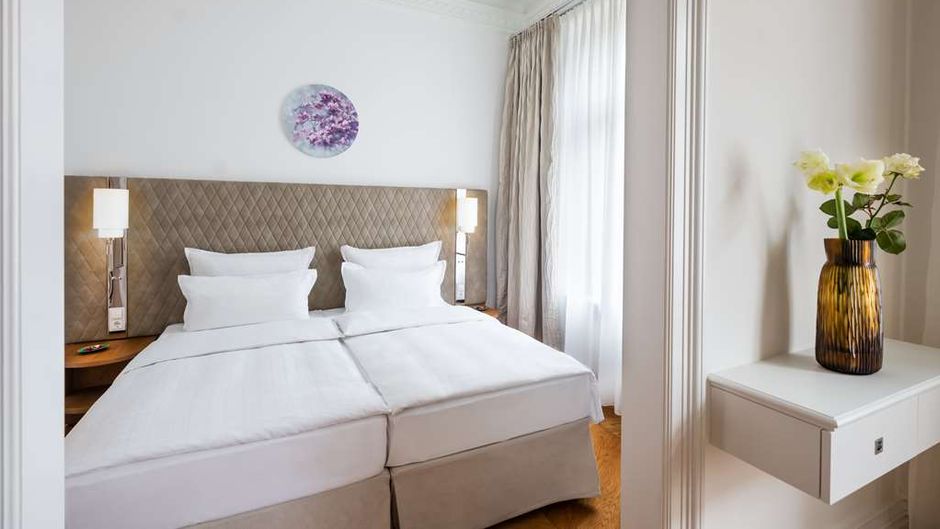 Grand Elysee Hotel Hamburg Room