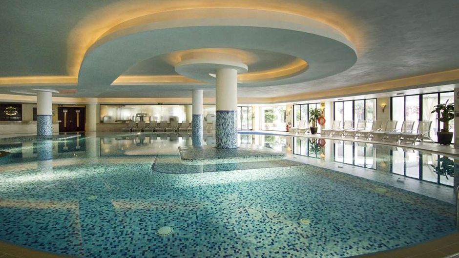 Grand Hotel Excelsior Pool