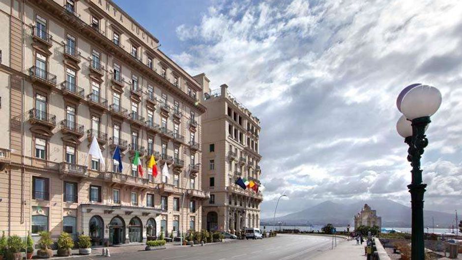 Grand Hotel Santa Lucia Exterior