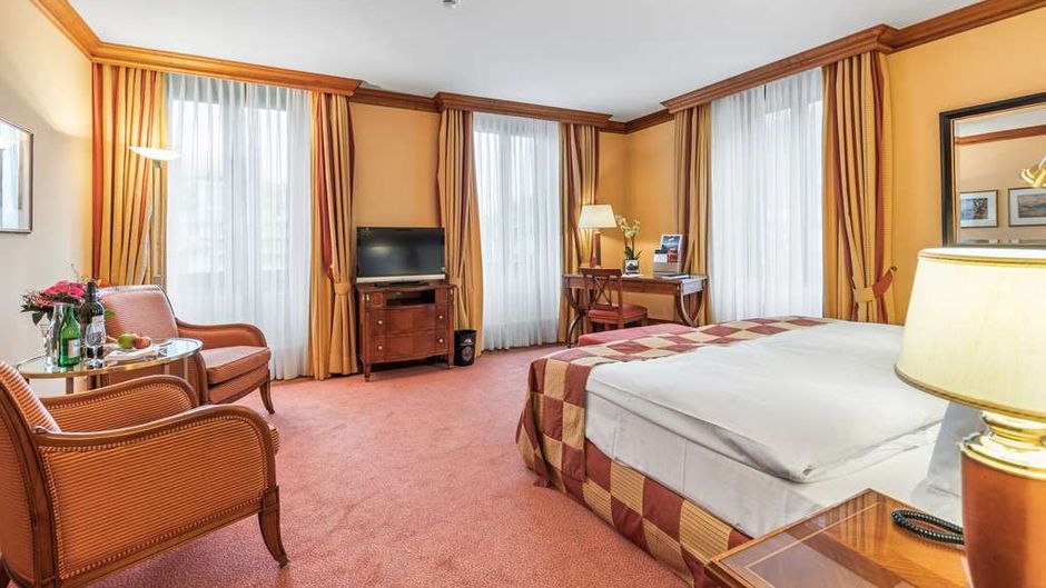 Grand Hotel Zermatterhof Room