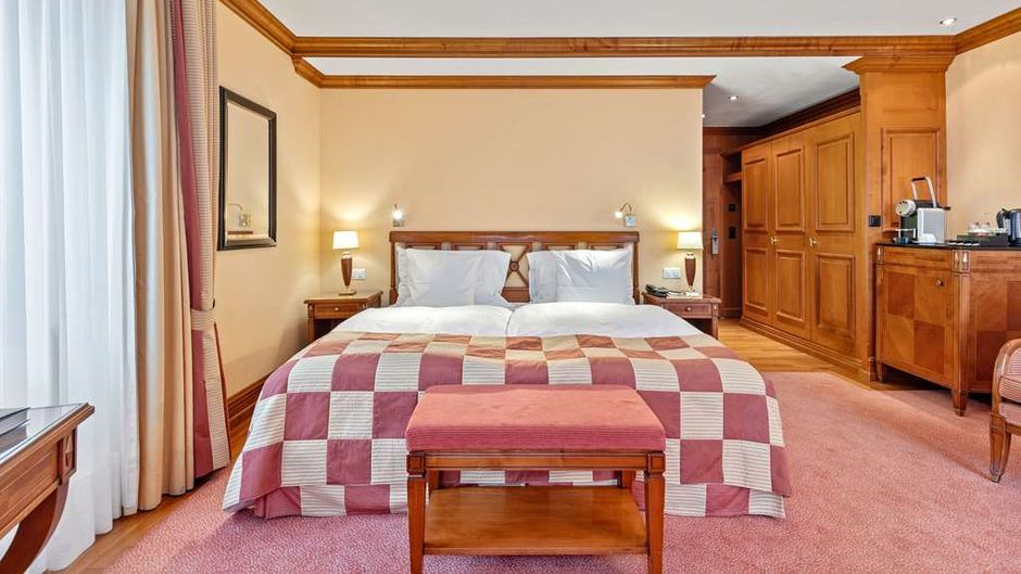 Grand Hotel Zermatterhof Room