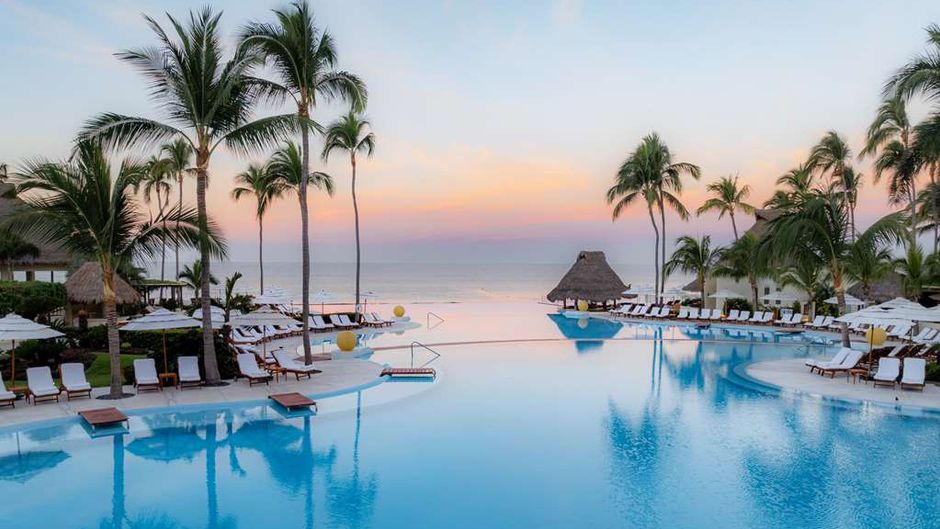 Grand Velas Riviera Nayarit Pool