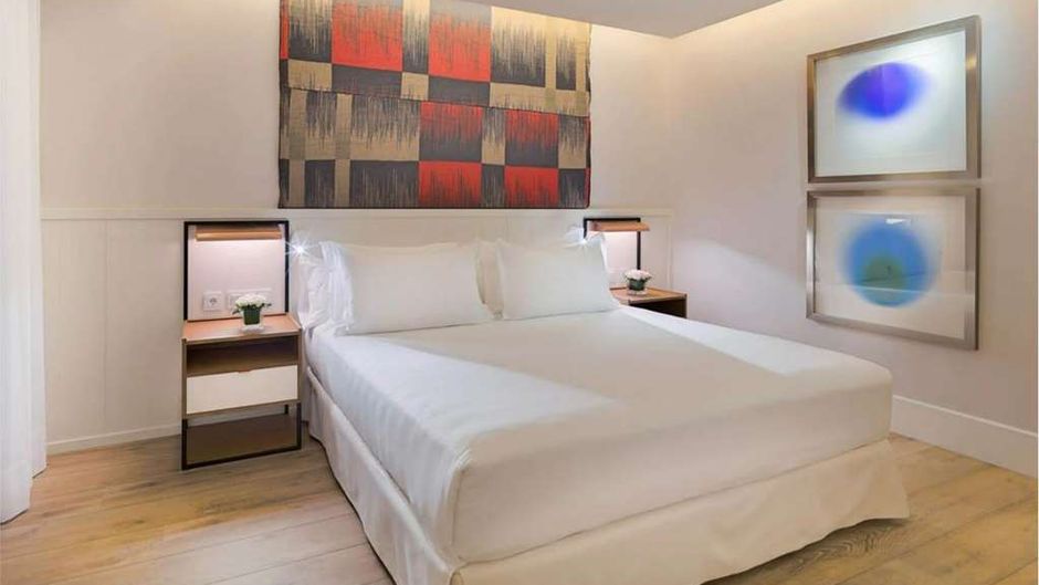 H10 Cubik Room