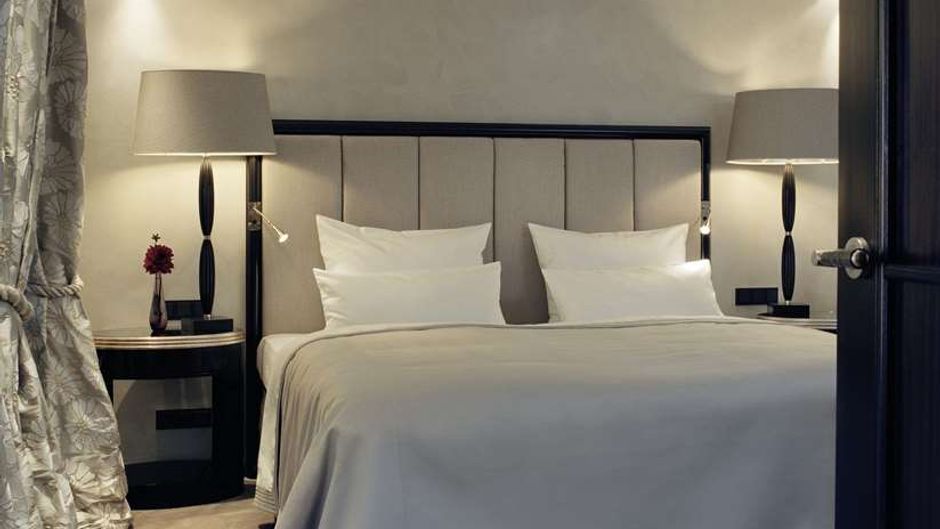 Hotel Bayerischer Hof Room