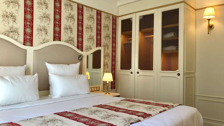 Hotel Mayfair Paris Room