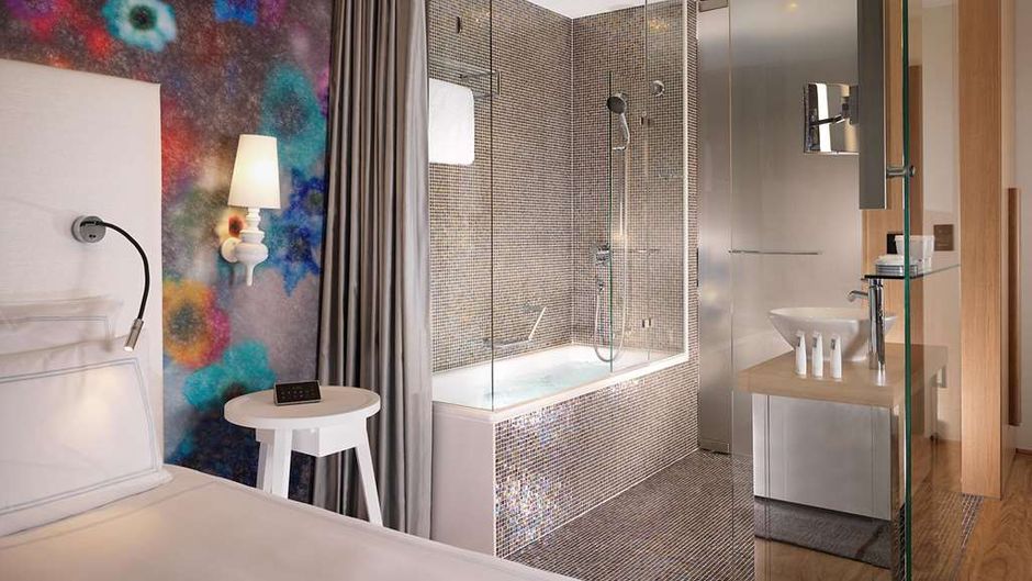Hotel Metropole Geneva Room