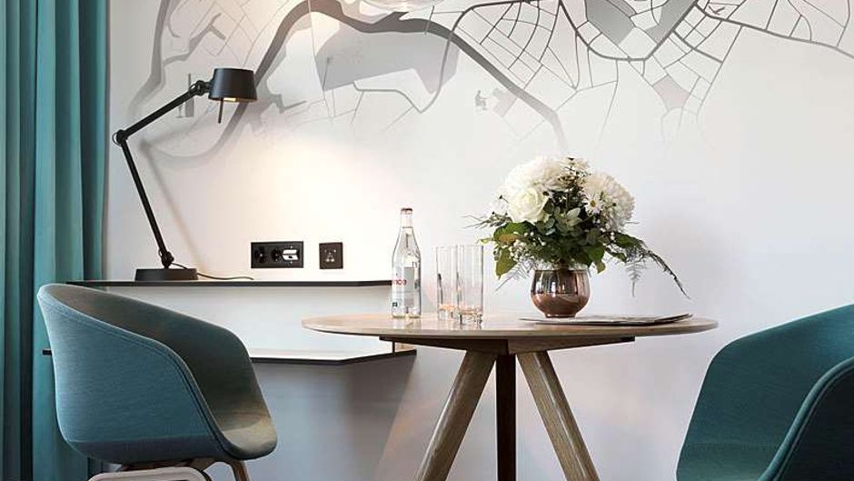 Hotel Metropole Geneva Suite