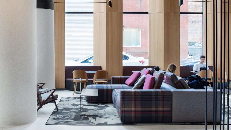 Hotel Monville Lobby
