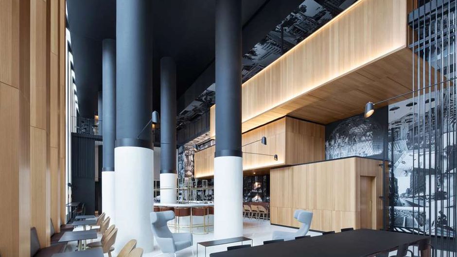 Hotel Monville Lobby