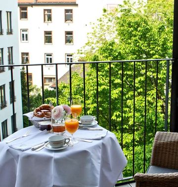 Hotel Muenchen Palace - Munich, Germany