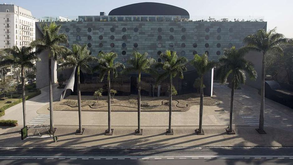 Hotel Unique Exterior