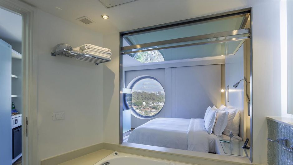 Hotel Unique Room