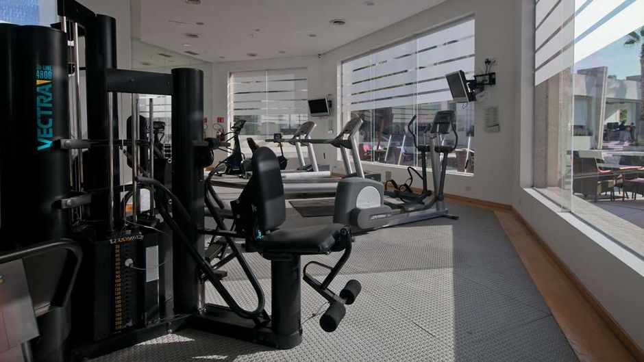 HS HOTSSON Hotel Leon Health