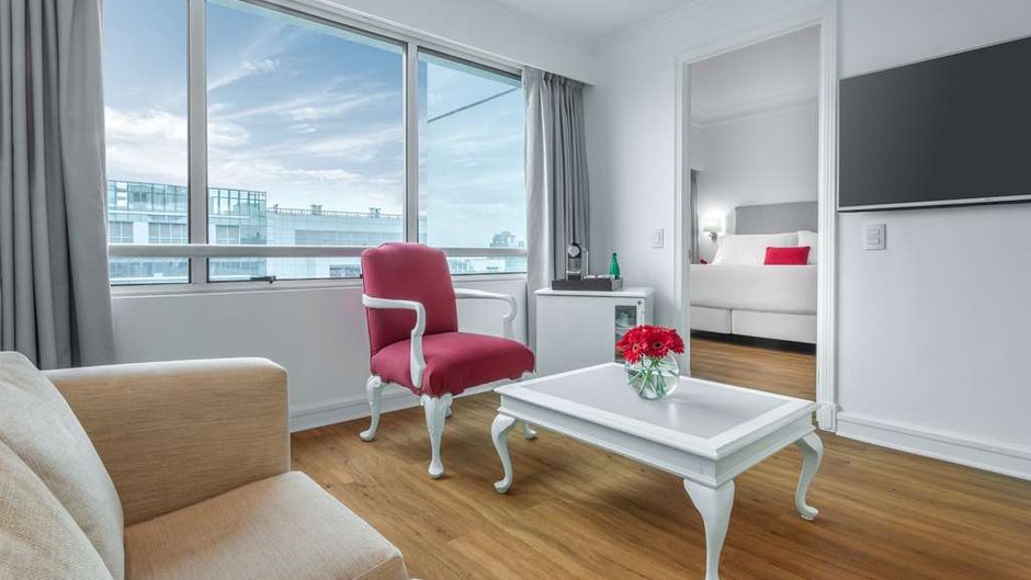 NH Collection Plaza Santiago Room