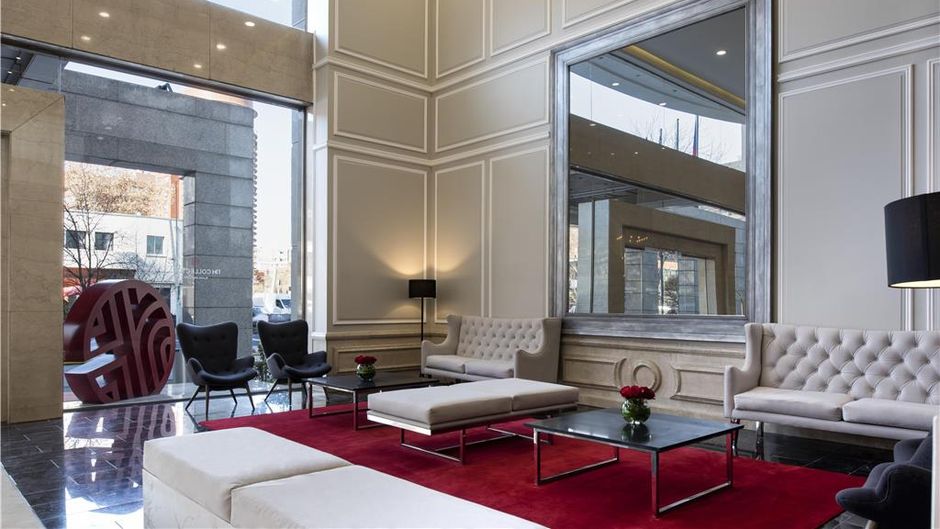 NH Collection Plaza Santiago Lobby