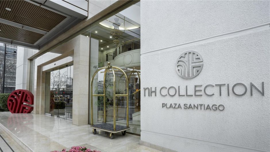 NH Collection Plaza Santiago Exterior