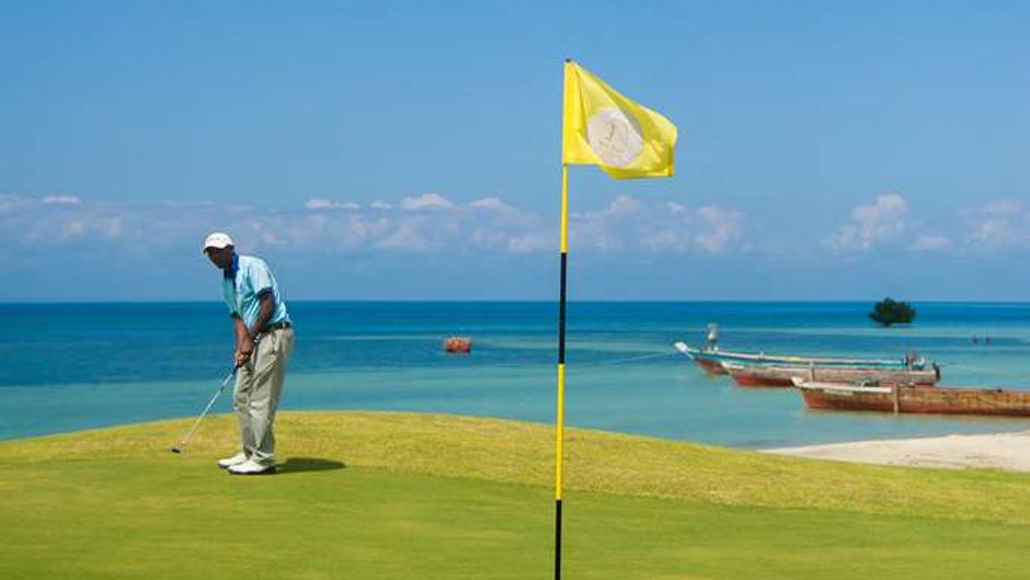 Sea Cliff Resort and Spa Golf