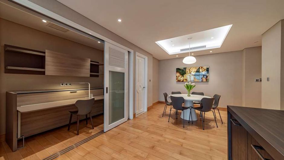 Sherwood Suites Suite