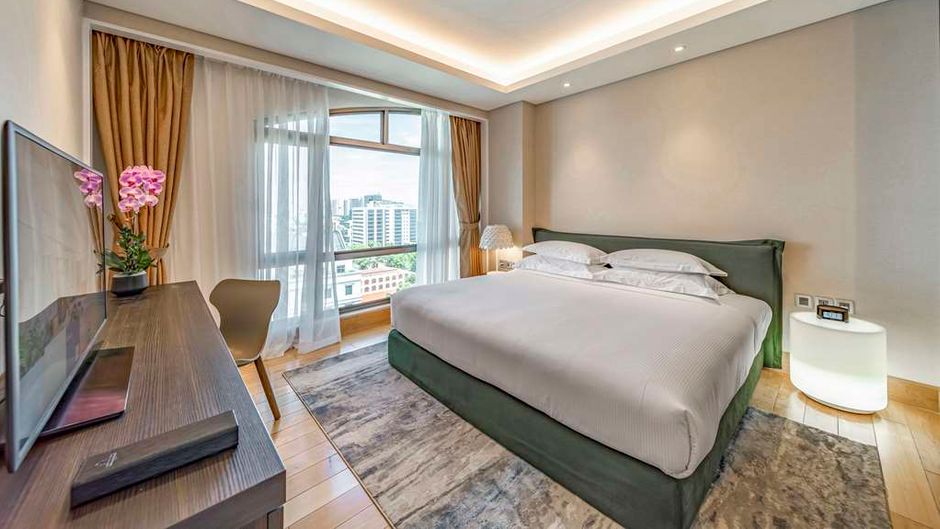 Sherwood Suites Suite