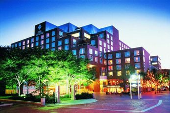 Charles Hotel, Harvard Square