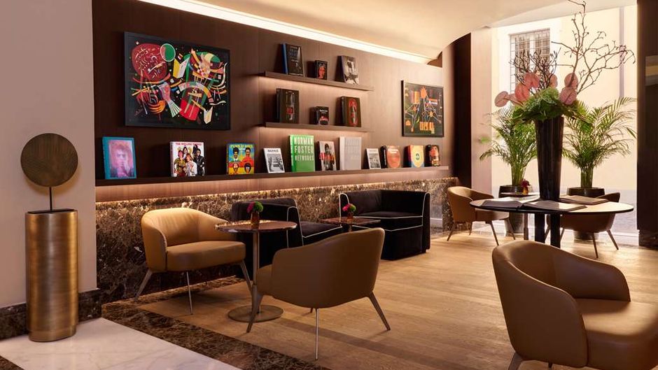 The First Roma Arte Lobby