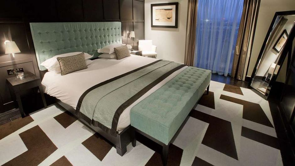 The Fitzwilliam Hotel Belfast Room